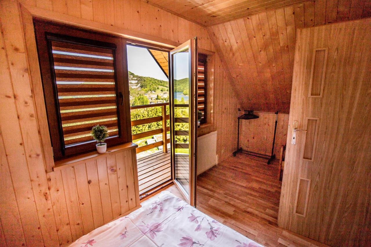 Chaty Na Cholewicy Domki Caloroczne Solina  Exterior photo